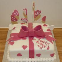 Pink Parcel Cake (324)
