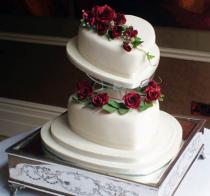 Red Roses Heart Cake (079)