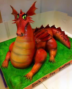 Red Dragon Cake (633)