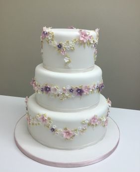 Flower Garlands Wedding Cake (9265)