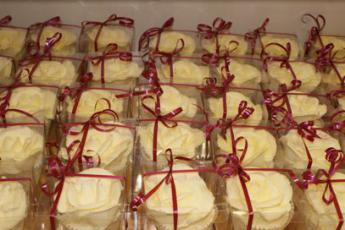 Rose Cup Cakes (083)