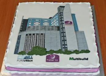Square Corporate Cake (126)