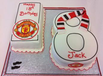 Number 18 Football Cake (203)