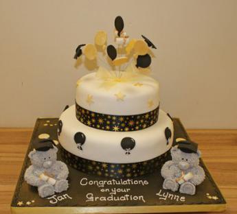 Graduation Cake (595)