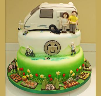 Caravan Wedding Cake (024)