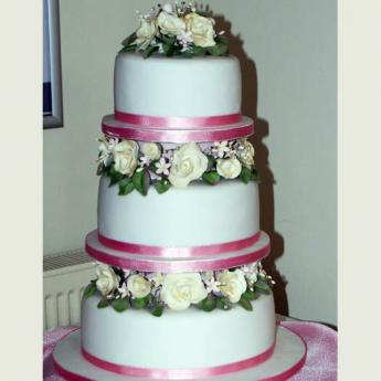 Three Tier Roses Pink (096)